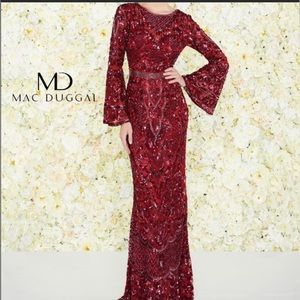 MAC DUGGAL 4576D Red/burgundy Bell Sleeve Gown
